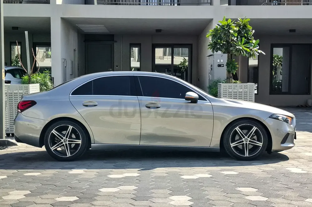 AED 1063/month | 2020 Mercedes-Benz A-Class A 200 | GCC Specs | Ref#384097 - Image 4