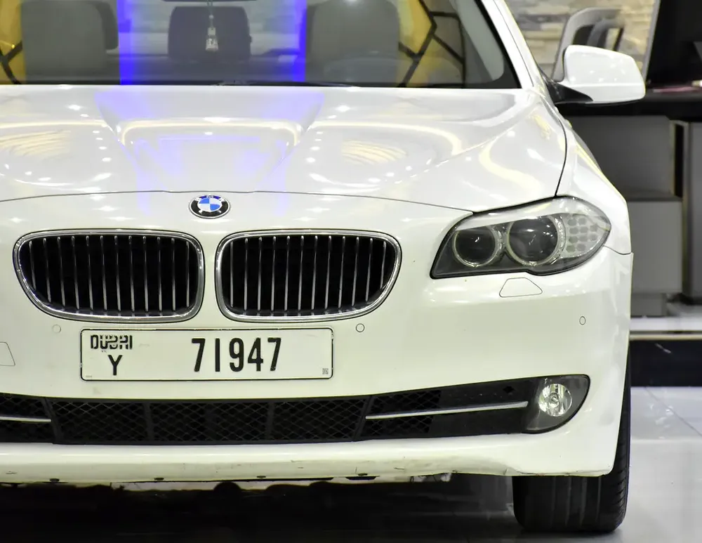 EXCELLENT DEAL for our BMW 520i ( 2012 Model ) in White Color GCC Specs - Image 4