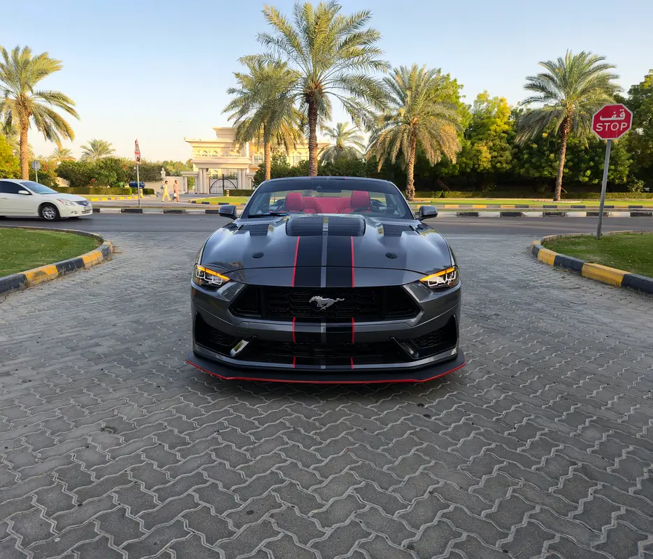 #Every vehicle includes a comprehensive warranty and service contract, ensuring reliability# - Image 4