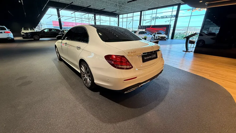 Mercedes-Benz E-Class E 300 AMG 2018 - GCC Specs - Image 6
