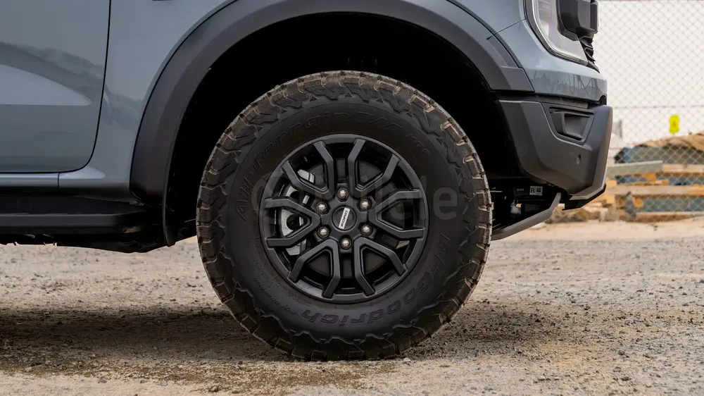 RANGER RAPTOR | 2-YEAR WARRANTY + SERVICE AVAILABLE | IN-HOUSE FINANCING | 0% DOWNPAYMENT (BANK) - Image 5