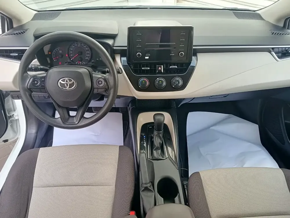 Toyota corolla 2.0 mid 2021 gcc accident free single owner - Image 10