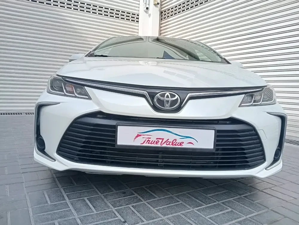 Toyota corolla 2.0 mid 2021 gcc accident free single owner - Image 13