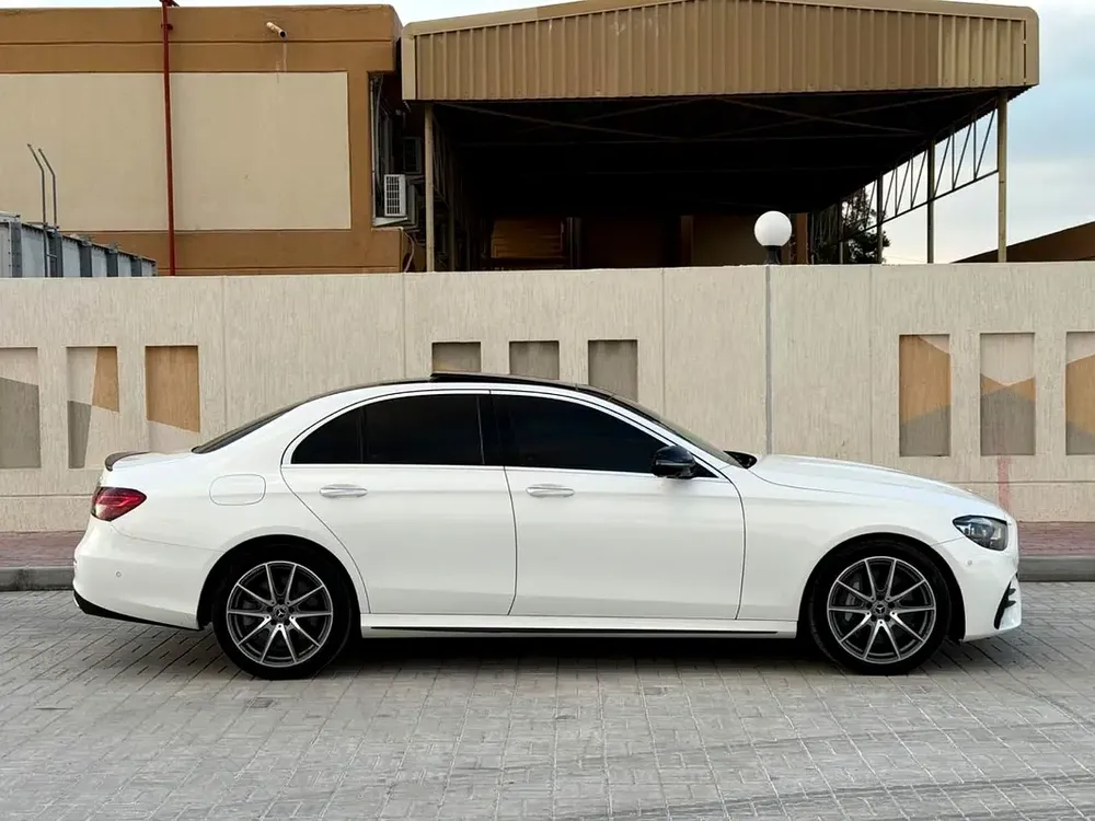 2022 Mercedes-Benz E 450 4MATIC | Luxury Performance | American Specs - Image 10