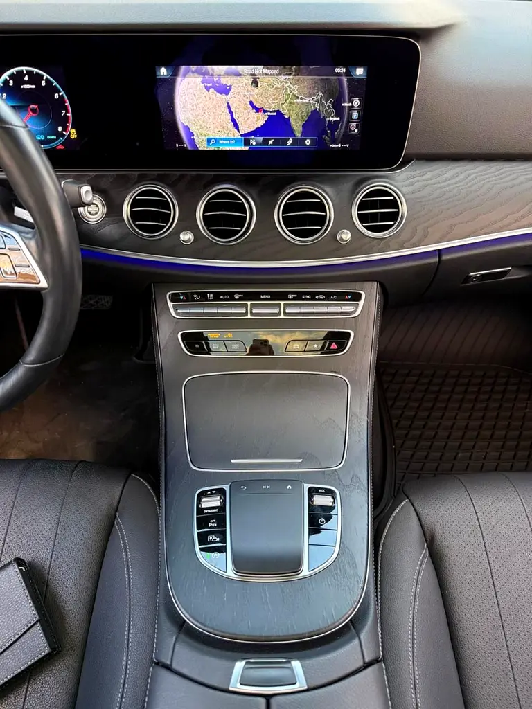 2022 Mercedes-Benz E 450 4MATIC | Luxury Performance | American Specs - Image 13