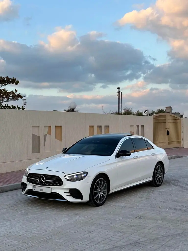 2022 Mercedes-Benz E 450 4MATIC | Luxury Performance | American Specs - Image 4