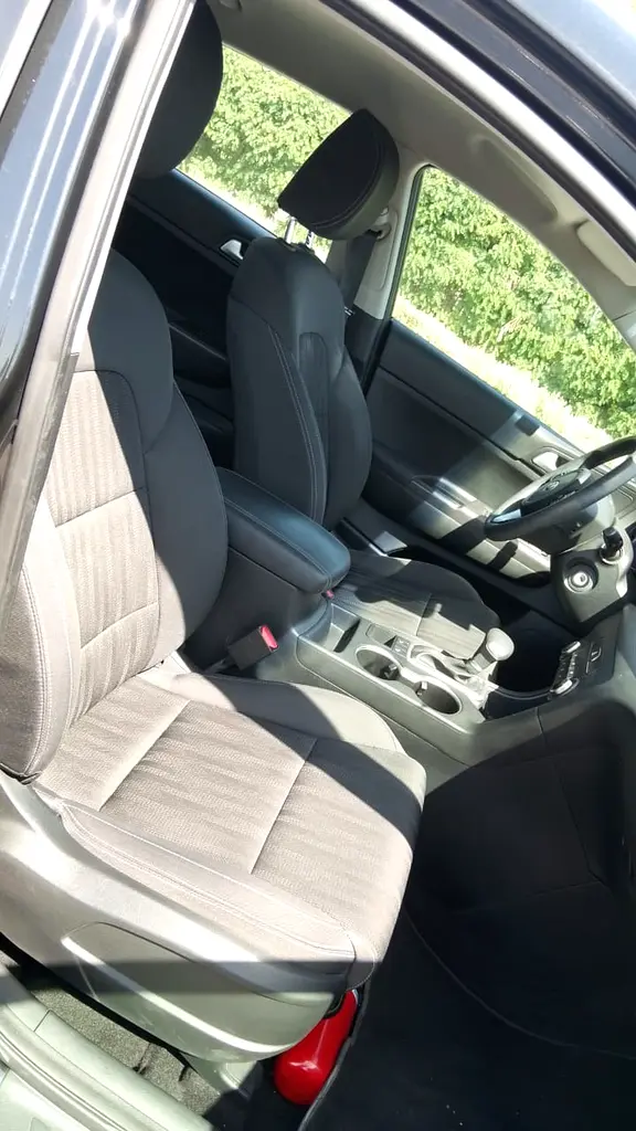 Kia Sportage 2017 LX | GCC Specs | Well Maintained Lady Driven - Image 13