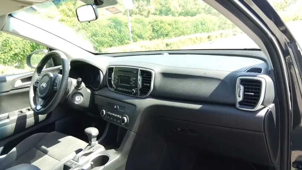 Kia Sportage 2017 LX | GCC Specs | Well Maintained Lady Driven - Image 14