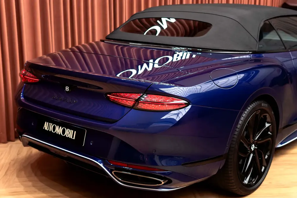 BENTLEY CONTINENTAL GTC SPEED | EXCELLENT CONDITION - Image 11