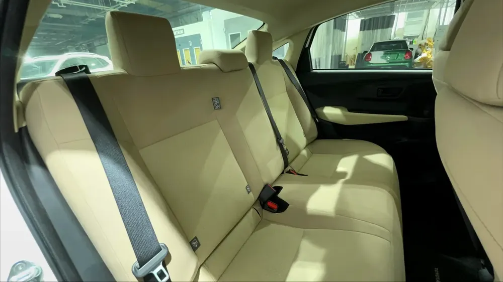 AED 633/month | 0 Downpayment | Free 3 Months Warranty | 30 Day Return | TOYOTA YARIS 2023 - Image 10