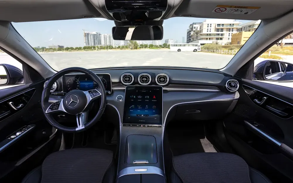 Mercedes-Benz C-Class 200 2022 - Image 13