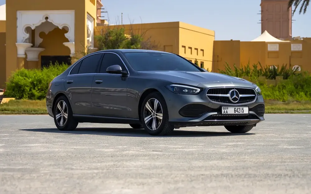 Mercedes-Benz C-Class 200 2022 - Image 18