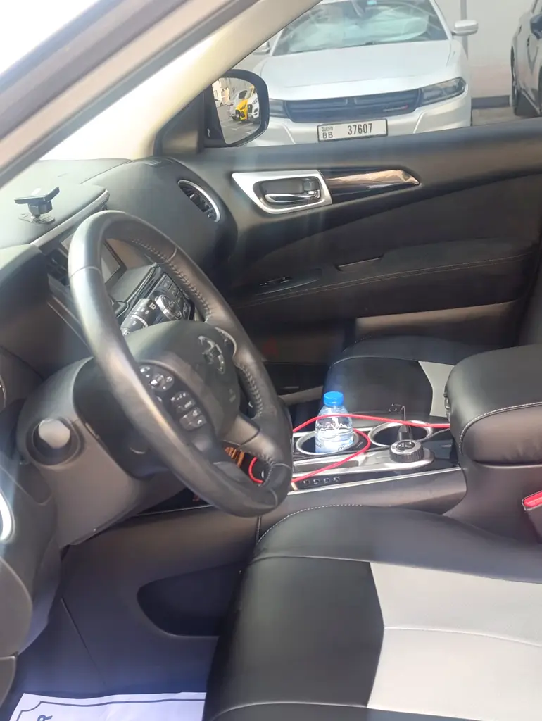 Nissan Pathfinder 2016 Model - Image 5