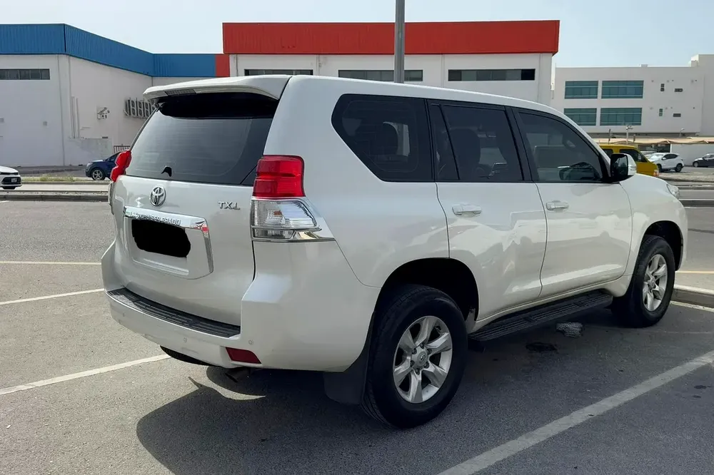 Toyota Prado TXL 2013 - GCC Specs - Well Maintained - Image 5