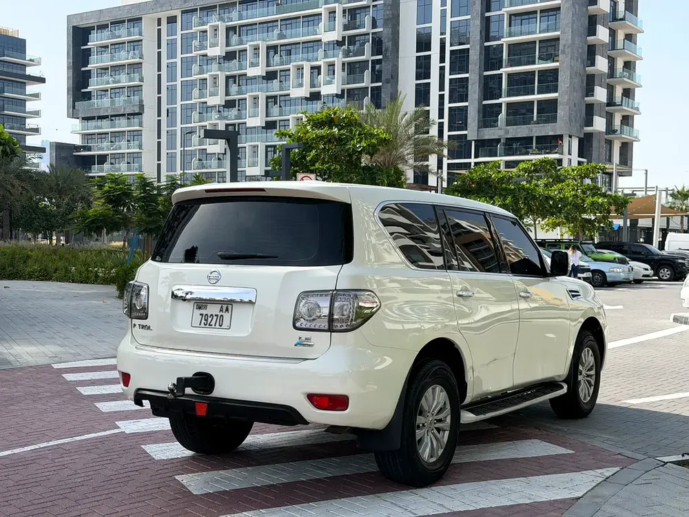 Nissan Patrol 2012 LE GCC Specs - Powerful V8 Luxury SUV - Image 6