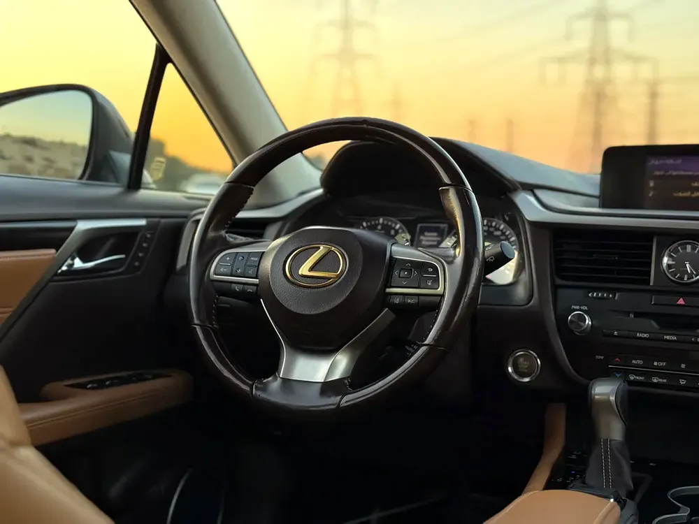 LEXUS RX350 | Warranty | GCC Specs - Image 5