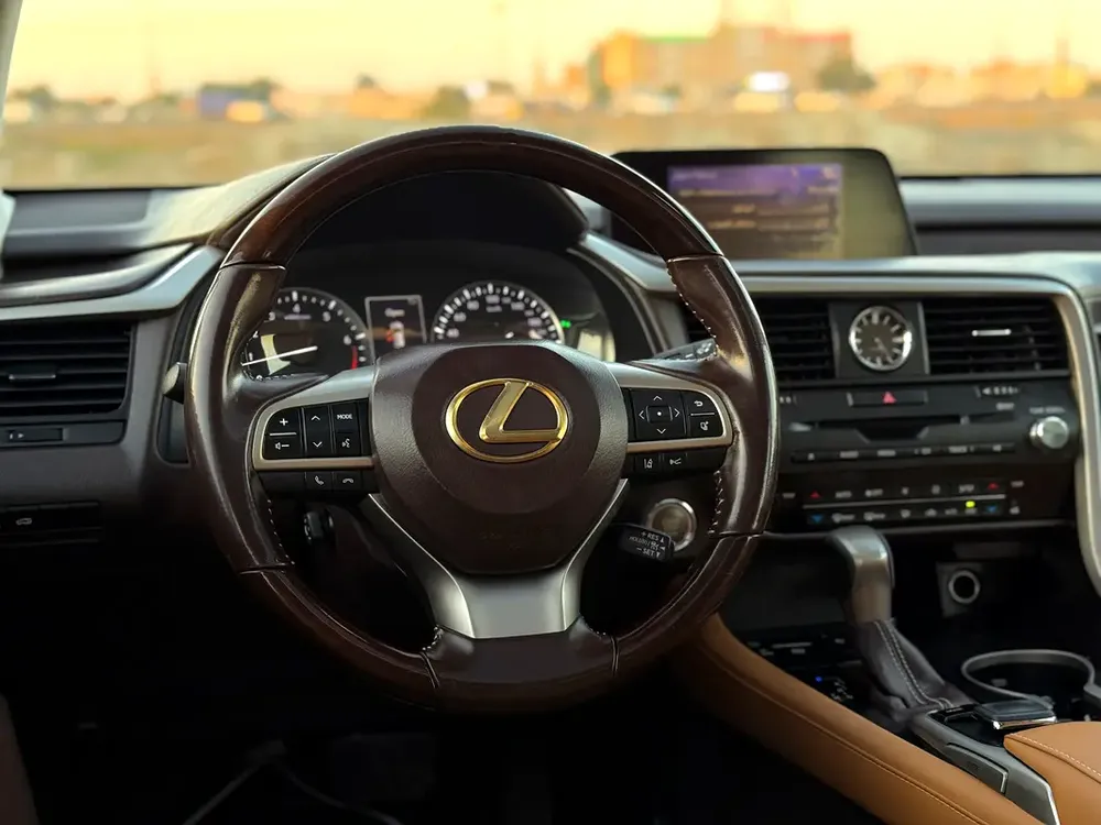 LEXUS RX350 | Warranty | GCC Specs - Image 8