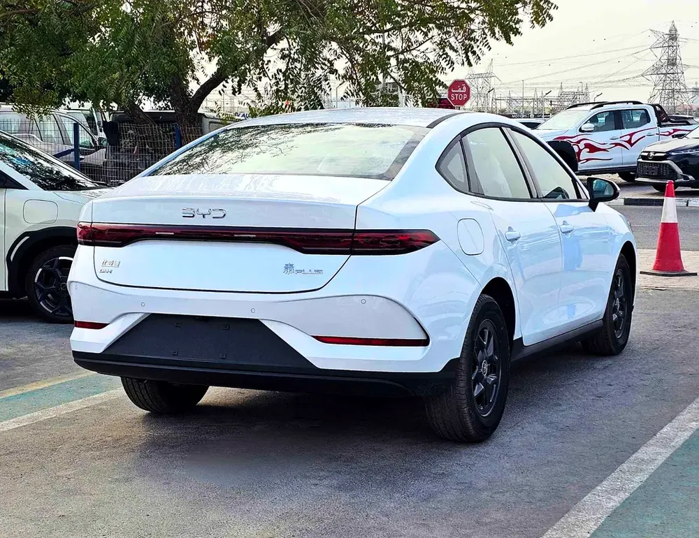 BYD Qin Plus DM-i 2025 | Brand New | Plug-in Hybrid | Chinese Specs - Image 5