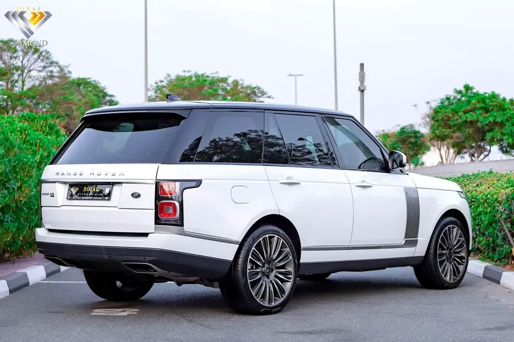 Range Rover Vogue SE P525 2021 GCC Under Warranty Free Accident Full Service From Agency - Image 6