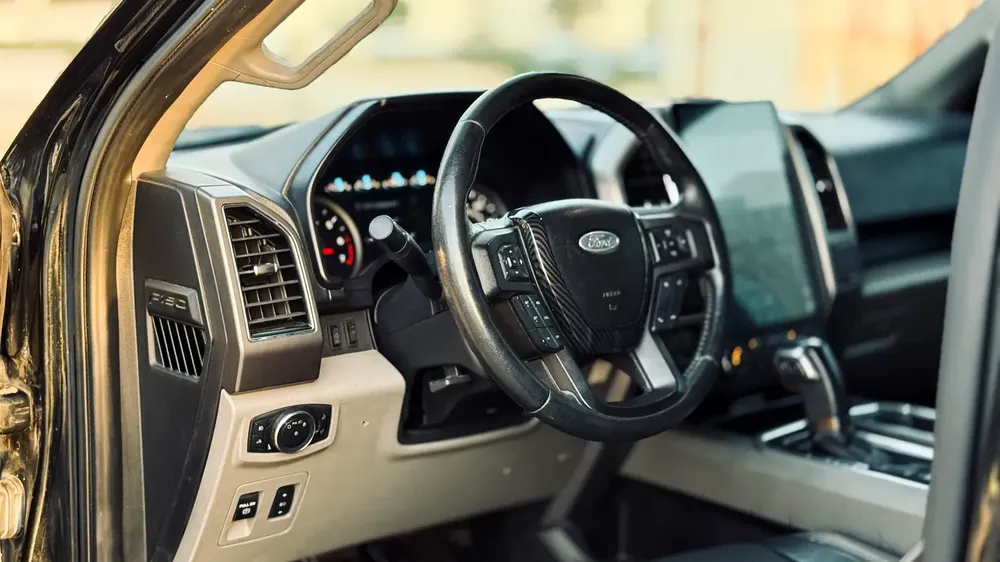 Ford F-150 XL 2020 - American Specs - GCC Resale - Image 16
