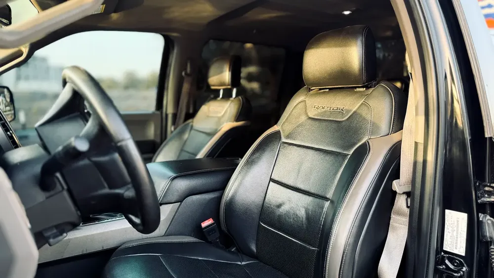 Ford F-150 XL 2020 - American Specs - GCC Resale - Image 4