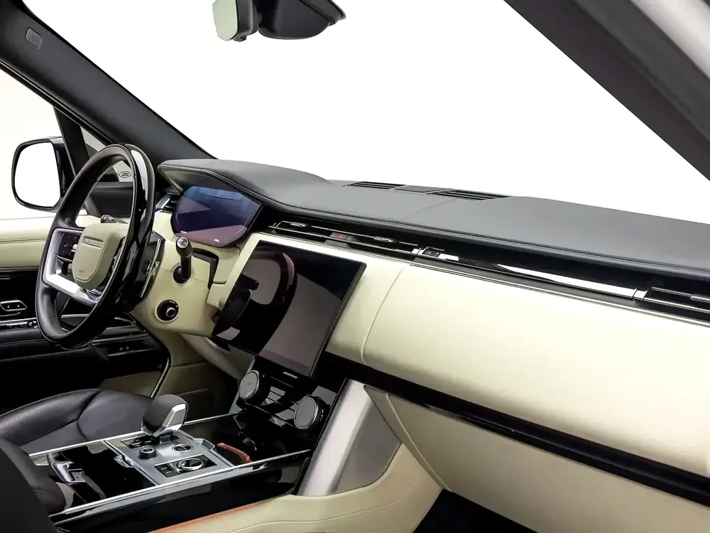 2023 | Range Rover | SE P530 - Image 10
