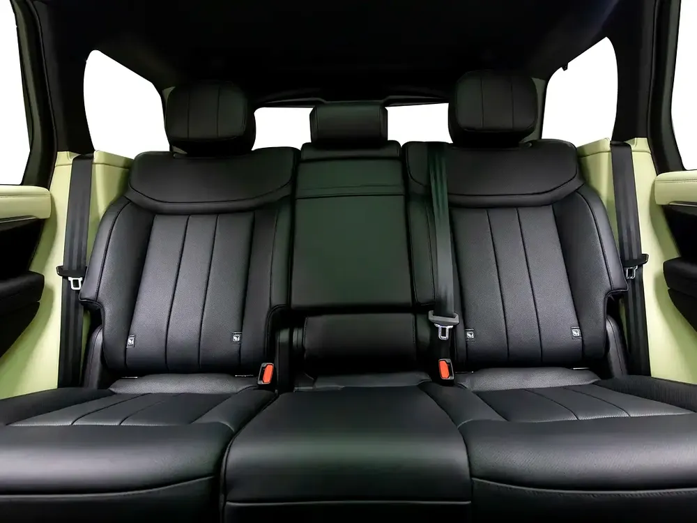2023 | Range Rover | SE P530 - Image 16