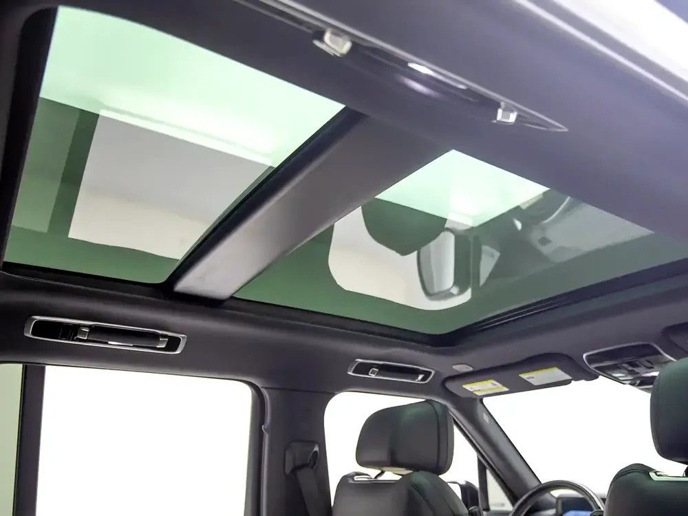 2023 | Range Rover | SE P530 - Image 18