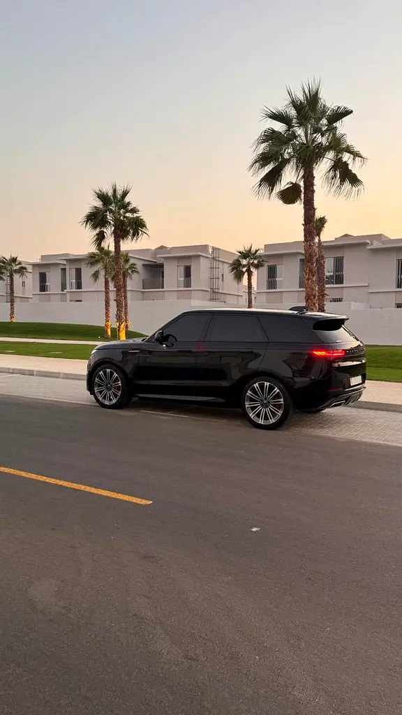 Dubai , Al Kawaneej - Image 6
