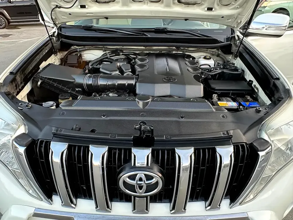 Toyota Prado VXR No Accident Model 2015 GCC Full Options  Excellent Condition - Image 18