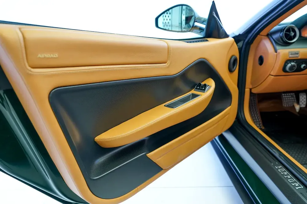 599 GTO | FULL CARBON INTERIOR AND EXTERIOR | DAYTONA SEATS | GCC CAR - Image 6