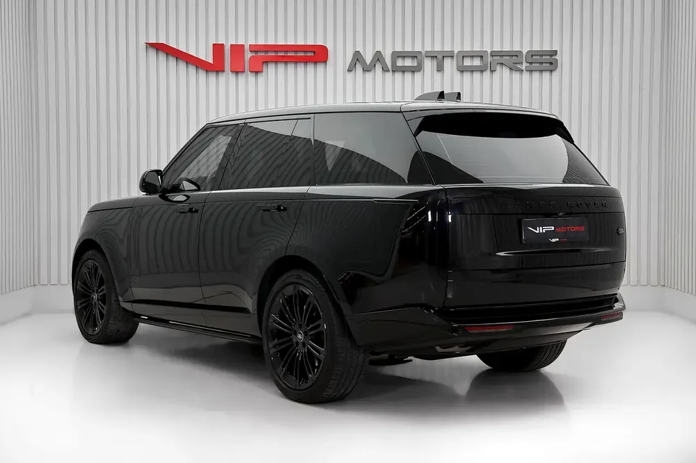 RANGE ROVER VOGUE V8 HSE, 2023, DEALER 5 YEARS WARRANTY, FSH, EXCELLENT CONDITION - Image 6