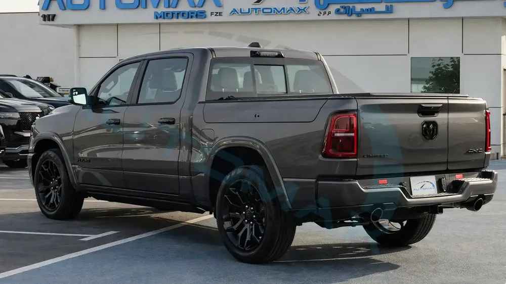 ( For Export / Car With Multigate ) 2026/2026 RAM 1500 LIMITED CREW CAB SST H.O 3.0TT GCC BRAND NEW - Image 5