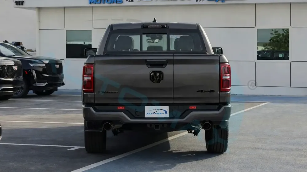 ( For Export / Car With Multigate ) 2026/2026 RAM 1500 LIMITED CREW CAB SST H.O 3.0TT GCC BRAND NEW - Image 6