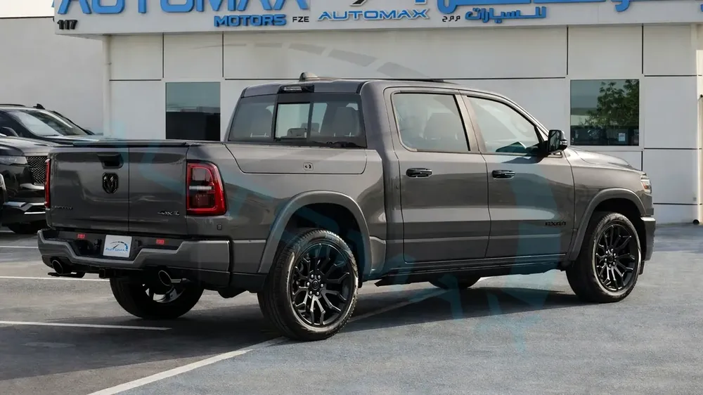 ( For Export / Car With Multigate ) 2026/2026 RAM 1500 LIMITED CREW CAB SST H.O 3.0TT GCC BRAND NEW - Image 7