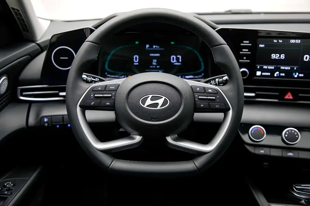 AED 885 Monthly l Hyundai Elantra GLX Elite 1.5L l Zero Down Payment - Image 12