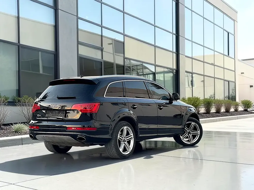 2015 Audi Q7 3.0 TFSI Quattro Tiptronic - GCC Specs - Image 4