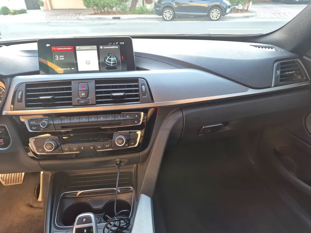 BMW 440i M-Sport Carbon Package - Image 6