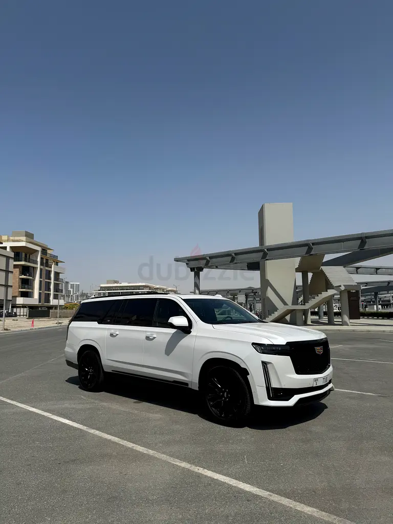 Cadillac Escalade ESV 2023 - Image 7