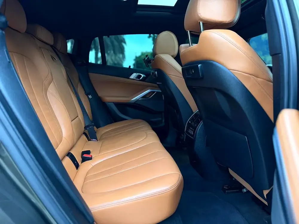 Pristine 2023 BMW X6 xDrive40i M Sport | GCC Specs | Warranty & Service - Image 16
