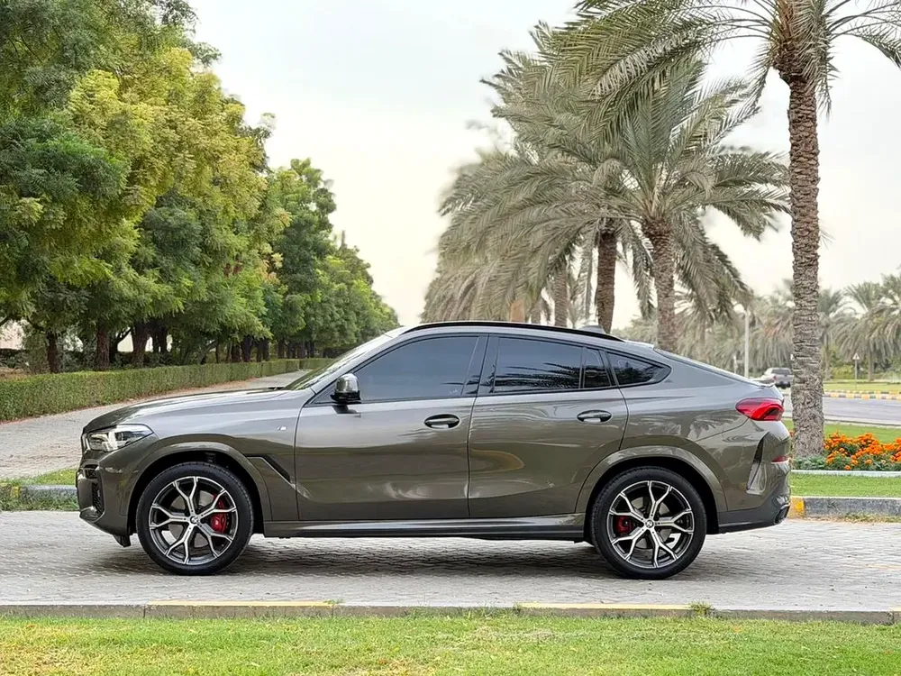 Pristine 2023 BMW X6 xDrive40i M Sport | GCC Specs | Warranty & Service - Image 9