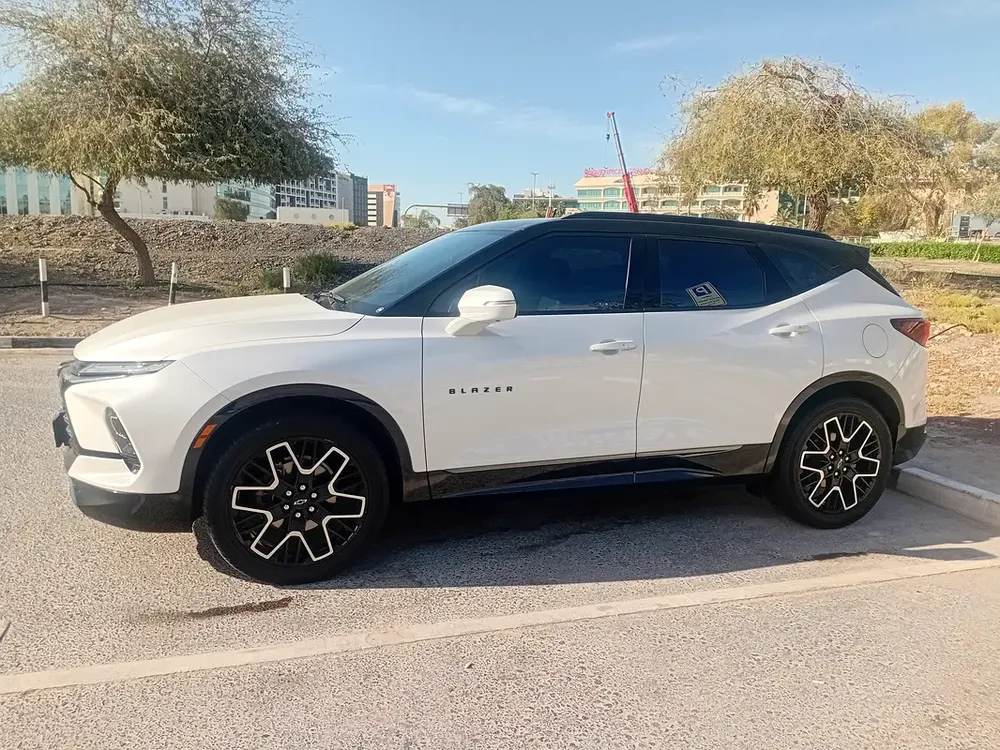 Chevrolet Blazer 2023 - Image 4