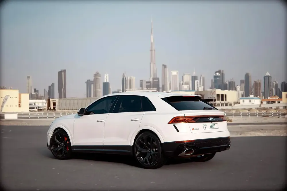 Audi RS Q8 4.0 TFSI quattro - Image 5