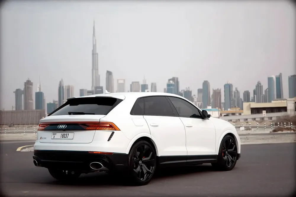 Audi RS Q8 4.0 TFSI quattro - Image 6