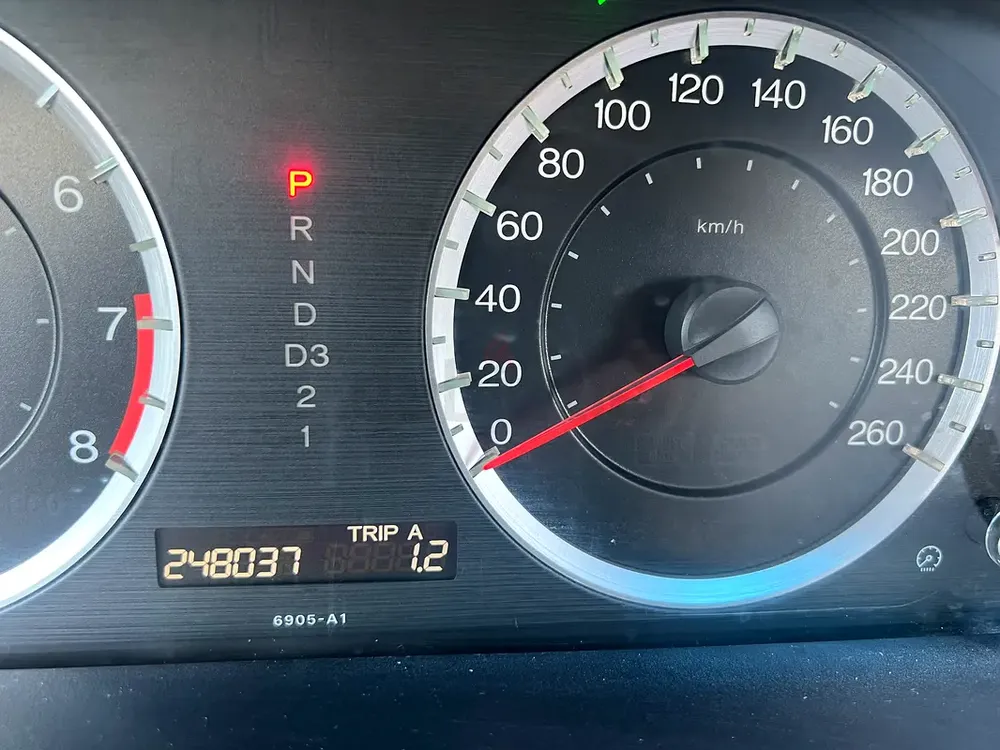 HONDA ACCORD 2010 - Image 6