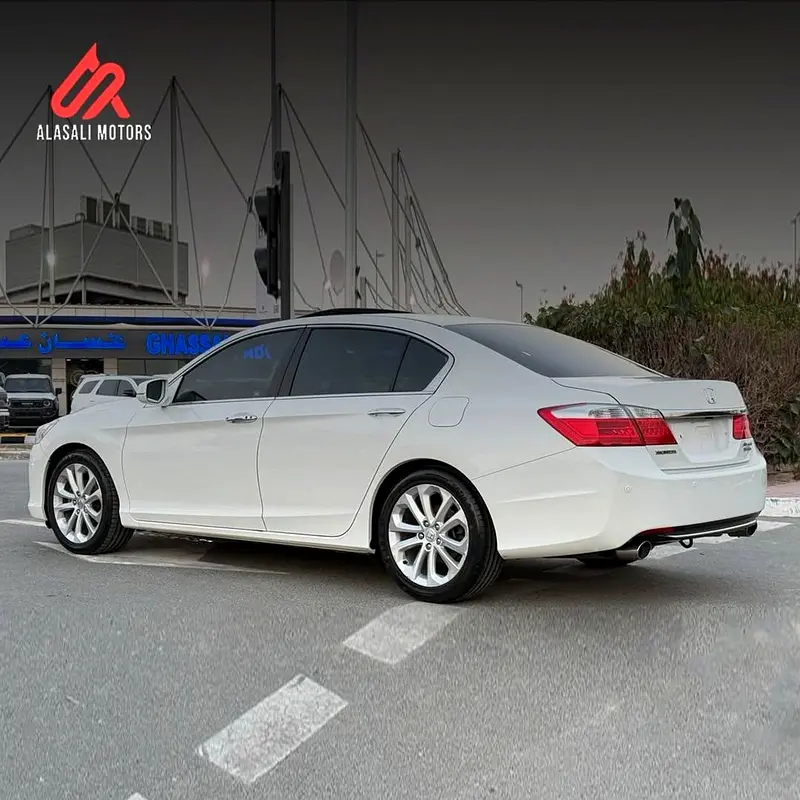 Honda Accord 2013 V6 3.5cc Imported from Korea Gcc  specifications - Image 4