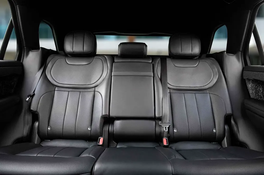 8,617 P.M |  Range Rover Sport First Edition | 0% Downpayment | Al Tayer Warranty! - Image 13