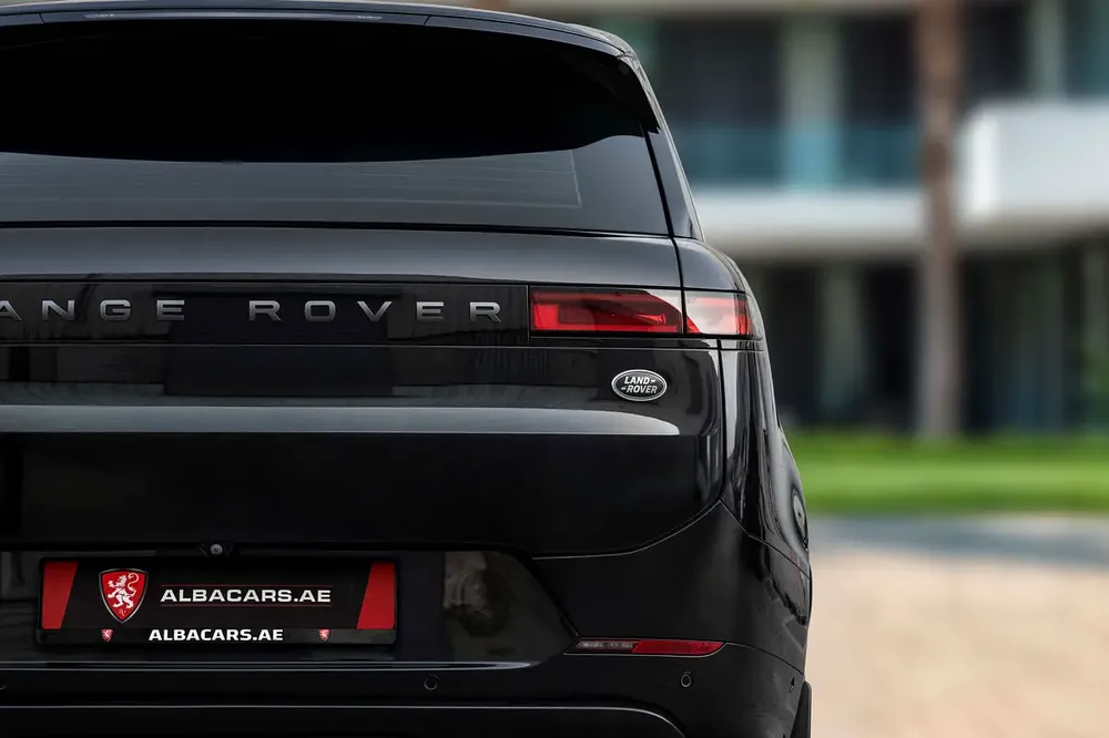 8,617 P.M |  Range Rover Sport First Edition | 0% Downpayment | Al Tayer Warranty! - Image 6