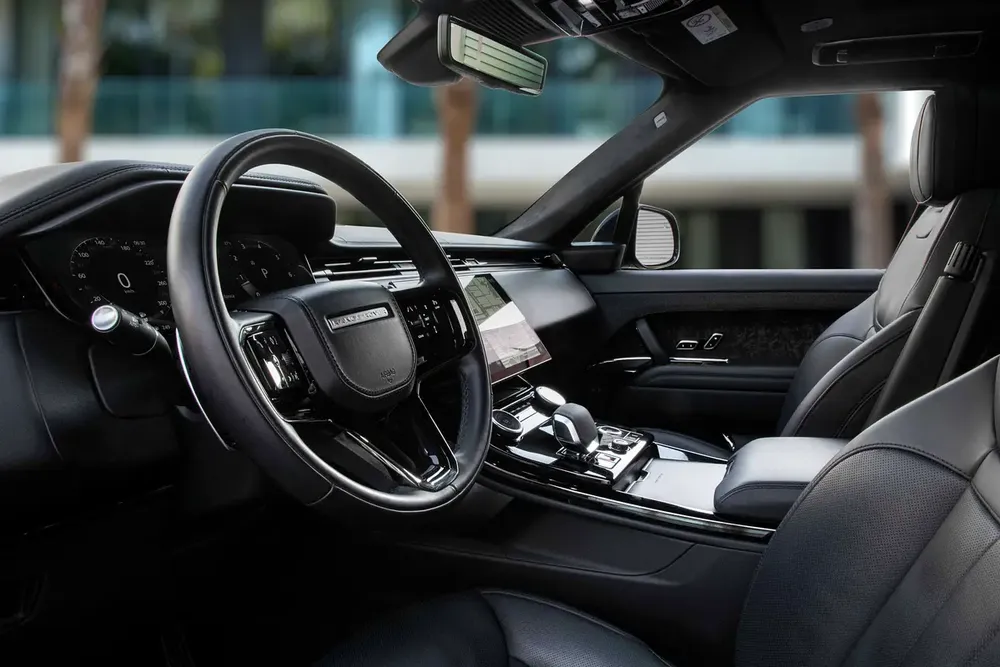 8,617 P.M |  Range Rover Sport First Edition | 0% Downpayment | Al Tayer Warranty! - Image 9