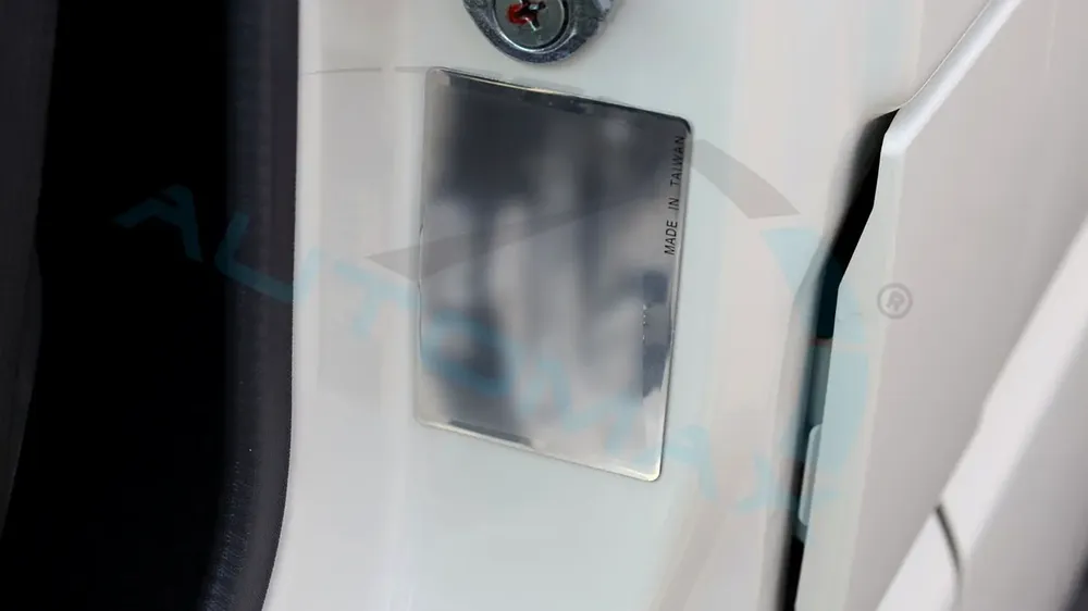 2025 CMC D260 Panel Van 2.4L RWD GCC 0Km With 3 Years Or 100,000 Km Warranty - Image 15